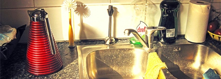 common kitchen sink problems